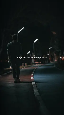 Cuộc đời cho ta một đôi chân, đi đến đâu là do mình quyết định. Mỗi người đều có con đường riêng, và không ai có thể bước thay ta trên hành trình ấy. Dù đường đời có bằng phẳng hay gập ghềnh, điều quan trọng là ta dám bước, dám chọn và dám chịu trách nhiệm với lựa chọn của mình. Có người chọn an toàn, có người chọn thử thách, nhưng chỉ khi tự tin vào đôi chân và hướng đi của bản thân, ta mới thực sự sống trọn vẹn. Cuộc đời không hứa hẹn dễ dàng, nhưng nó luôn mở đường cho những ai kiên định. Bởi đôi chân mạnh mẽ nhất không nằm ở thể xác, mà nằm ở ý chí và lòng tin của chính ta.  #trikien #tichcuc #truyencamhung #trituenguoixua #phongthuy 