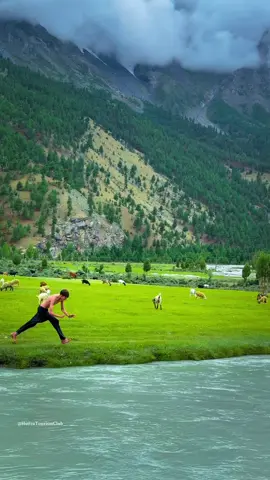 Guess the Location..?😍🇵🇰 𝐏𝐥𝐚𝐧 𝐲𝐨𝐮𝐫 𝐩𝐞𝐫𝐟𝐞𝐜𝐭 𝐜𝐮𝐬𝐭𝐨𝐦𝐢𝐳𝐞𝐝 𝐁𝐲 𝐚𝐢𝐫 𝐭𝐫𝐢𝐩 & 𝐛𝐲 𝐫𝐨𝐚𝐝 𝐭𝐫𝐢𝐩𝐬 𝐭𝐨 𝐝𝐢𝐟𝐟𝐞𝐫𝐞𝐧𝐭 𝐝𝐞𝐬𝐭𝐢𝐧𝐚𝐭𝐢𝐨𝐧𝐬 𝐢𝐧 𝐩𝐚𝐤𝐢𝐬𝐭𝐚𝐧 𝐰𝐢𝐭𝐡 Hunza Tourism Club WhatsApp: +923489930504   Skardu | Hunza | Fairy meadows | Astore minimerg | Naran kaghan     Direct flights available from Karachi - Lahore - Islamabad  & Dubai  1: Family Tours  2: Honeymoon Tours  3: Corporate Tours  4: Group Tours 5: College / university tours  Make memories with your loved ones We are offering affordable packages. Get your quote today.  ⁨WhatsApp us  ⁨0348 9930504⁩ #foryoupage #trending #unfreezemyacount #dildilpakistan #hunzatourismclub 