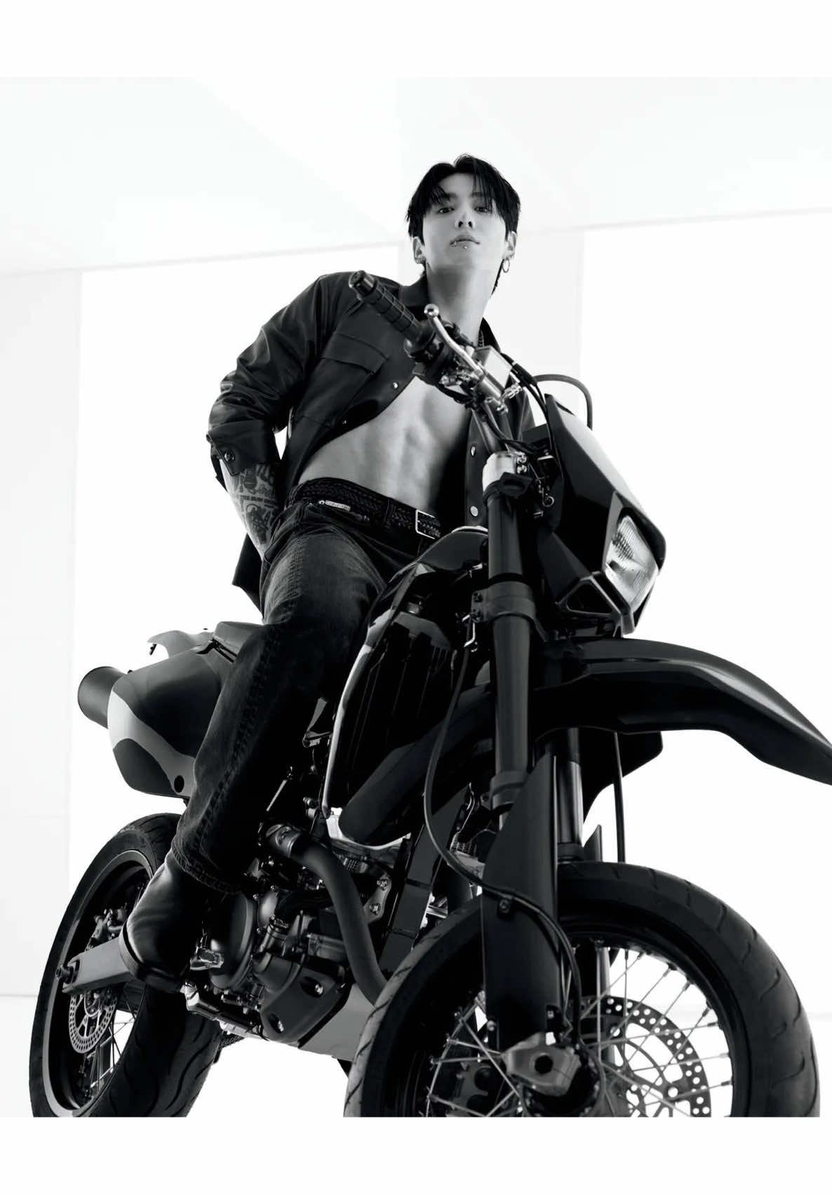 AI KHÔNG MÊ TỰ ĐỘNG VIẾT HOA 🙂‍↔️🤭 #kook01___ #jeonjungkook #jungkook 