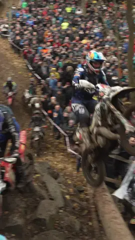 Billy Bolt’s move ! #hardenduro #getzenrodeo #billybolt 