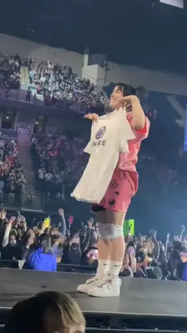 #تشهد ايامي😔🤷🏻‍♀️🔥..  .  . #هدى #بيلي_ايليش #جمالها🥺💗 #america🇺🇸 