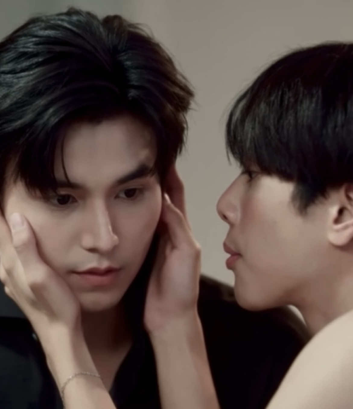 #theloveneversets #4upage #viral 