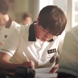 on my knees for him crashing out ||#weakheroclass1 #sieun #parkjihoon #kdrama #fyp [scp: allscpdramas]