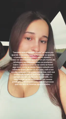 não queria falar sobre, mas tava entalado. eu gostaria de falar que lamento pela morte dos policiais também, acho que morte e violência não é a. solução.. já que o crime organizado ainda está aí. 