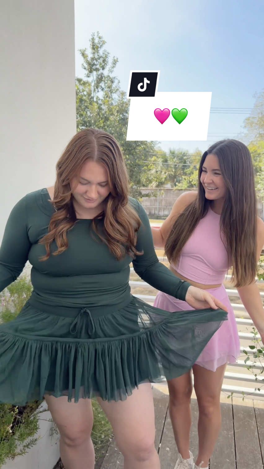 The best duo. 💚✨🩷 #wicked #wickedforgood #activewear #womensfashion #matchingset 