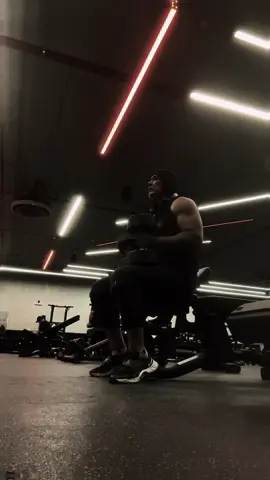 Islam fawzy(المحاسب) #اسلام_فوزي  #الحمدالله_علی_کل_حال❤  #اللهم_صلي_على_نبينا_محمد  #حاول  #غربة 💔