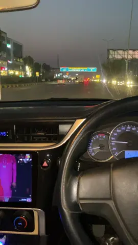 یار تیرا حق نہیں بنتا تھا درد دینے کا تجھے تو زندگی کے سارے دُکھ بتائے تھے 🥀💔🖤#foryoupage #barabite 