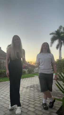 • our gran canaria outfits 😝🤍 @abbeygaylikedat #holiday #grancanaria #fitcheck 