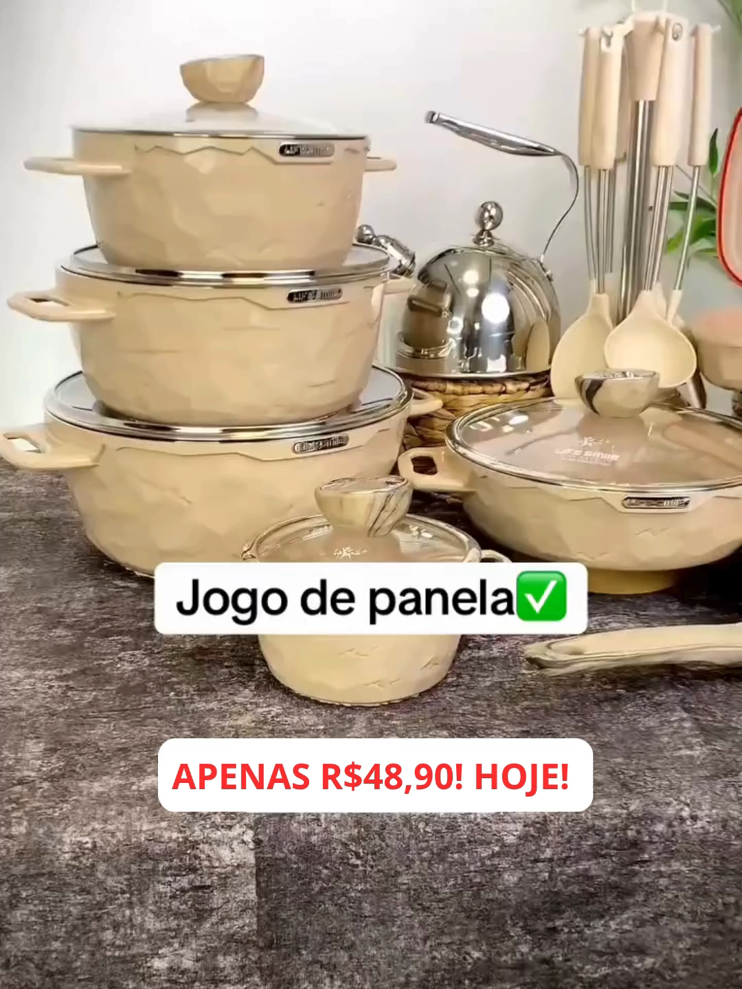 ente, eu amei demais esse conjunto 😍  as panelas são lindas, leves e muito práticas 💕  cozinhar virou até mais gostoso com elas 🍳 Conjunto de Panelas Maravilhoso para Cozinhar Descubra como esse lindo conjunto de panelas transforma sua experiência na cozinha. Cozinhar fica mais prático e prazeroso! #panelas #cozinhar #culinária