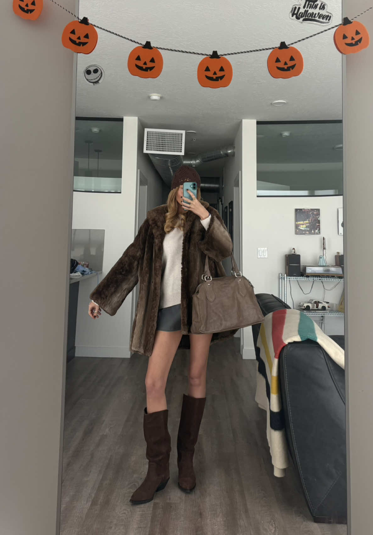 Fall OOTD #fallfashion #fur #OOTD 