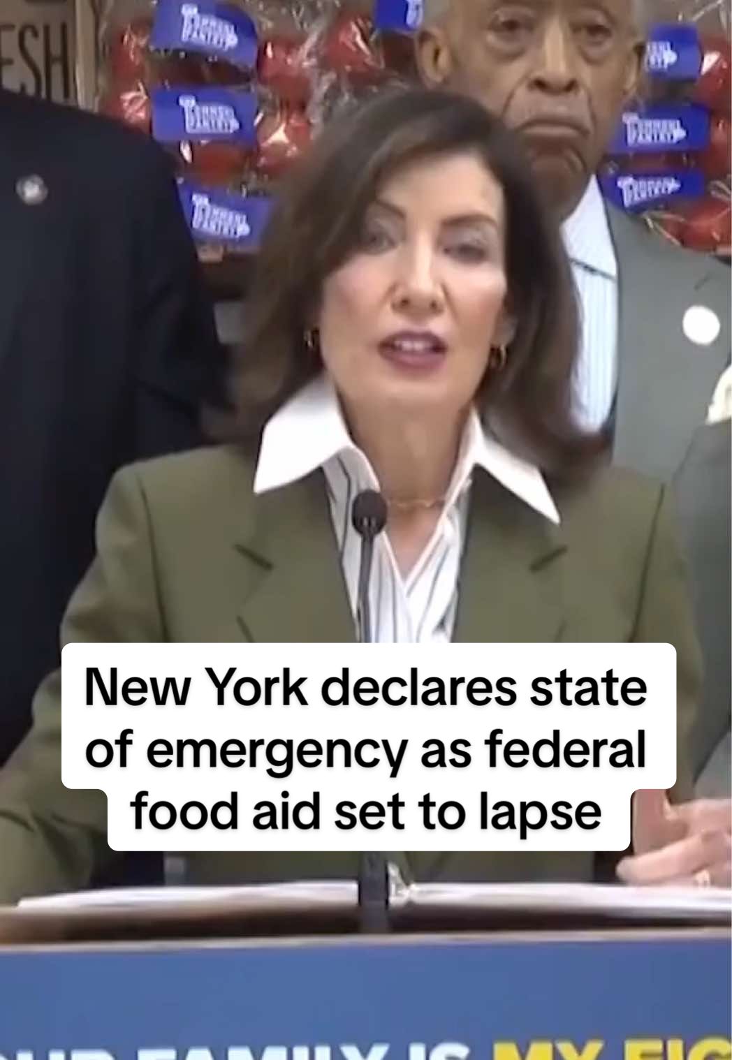 New York Governor Kathy Hochul declared a state of emergency to issue $65 million for assistance to food banks as federal funding for the national food stamp program is set to lapse on November 1. Oregon and Virginia have also issued emergency declarations to free up funds for emergency food assistance. #shutdown #newyork #kathyhochul #food #health