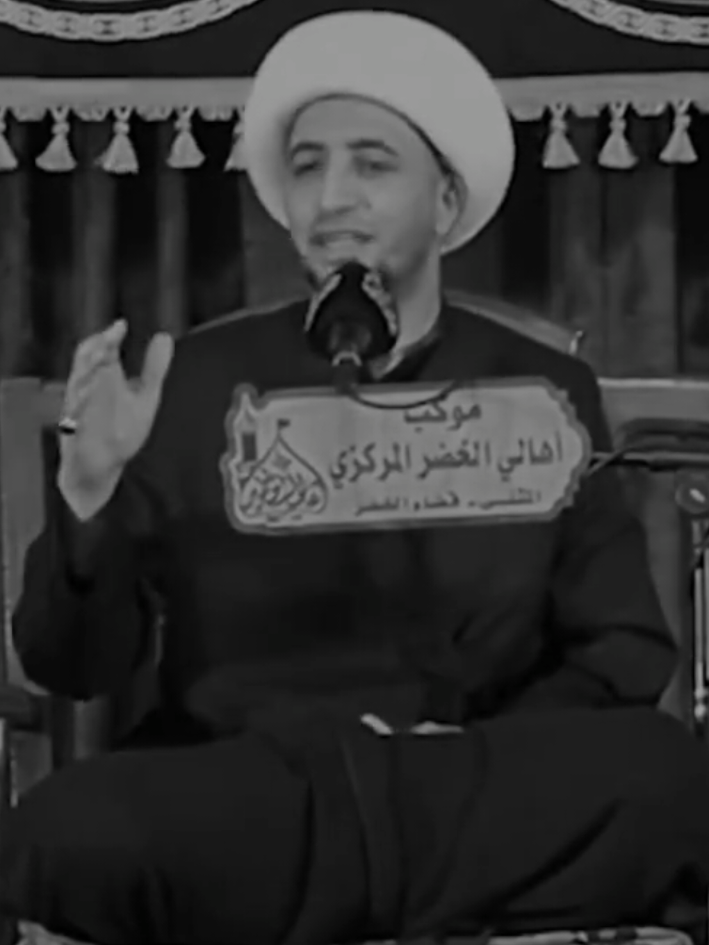 اكــو شغلات بالحياة يرادلها تخطي . . . . . . . .