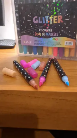 caneta glitter #achadinhostiktocshop #canetaglitter #tiktokmefezcomprar #tiktokshop 