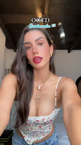 Quiero saber dónde está su casa para mañana llevarle flores 🌺 #arcangel #OOTD #guatemala 