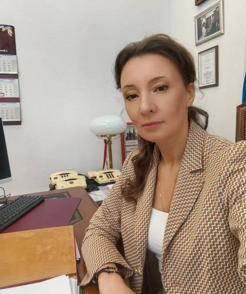 Taking some selfie at work 😚🥰