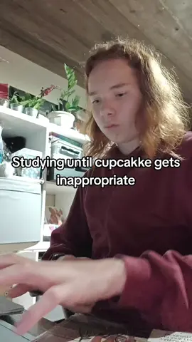 #floptok😍😍😭😌🤞💅💅 #real #fyp #cupcakke #floptropica 