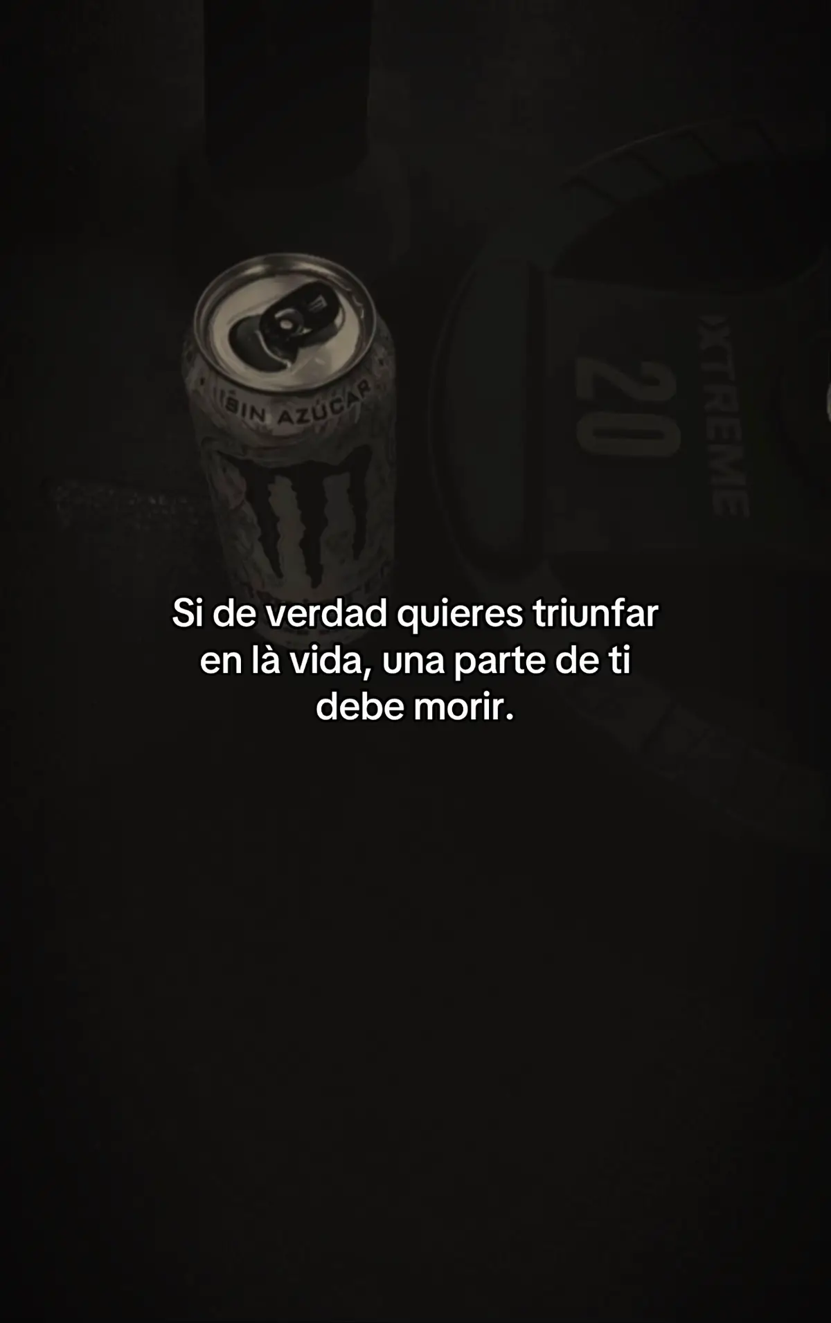 Ser perseverante, establecer metas claras, analizarte a ti mismo y a los demás, y estar dispuesto a esforzarte al máximo. Es crucial superar el miedo al fracaso y la necesidad de que todo el mundo esté de acuerdo contigo, y enfocarte en la acción y en la disciplina para alcanzar tus objetivos. #objetivos #gymrats #motivacion #gymbro #entretenimiento 