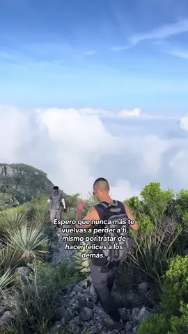 Jamás pierdas tu rumbo 🗺️  #motivation #life #Hiking #naturaleza #senderismo 