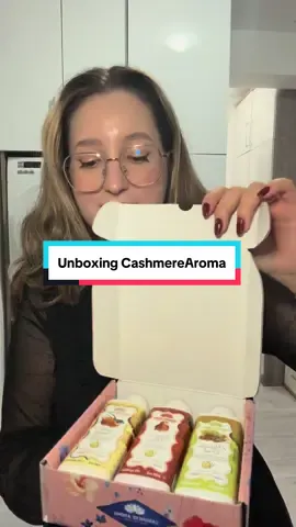 @Cashmerearoma mulțumesc din suflet💜 #gifted #parfumrufe #cashmerearoma #perfumetiktok #fyromania🇹🇩 