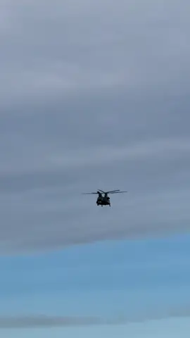 Boeing CH-47 Chinook doing a fly-by over RAF Waddington Today (30/10/25)  #fyp #chinook #military #raf #helicopter 