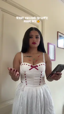 I tried wid my broken heart 🎃 dress from :  @LaceMade #happyhalloween  