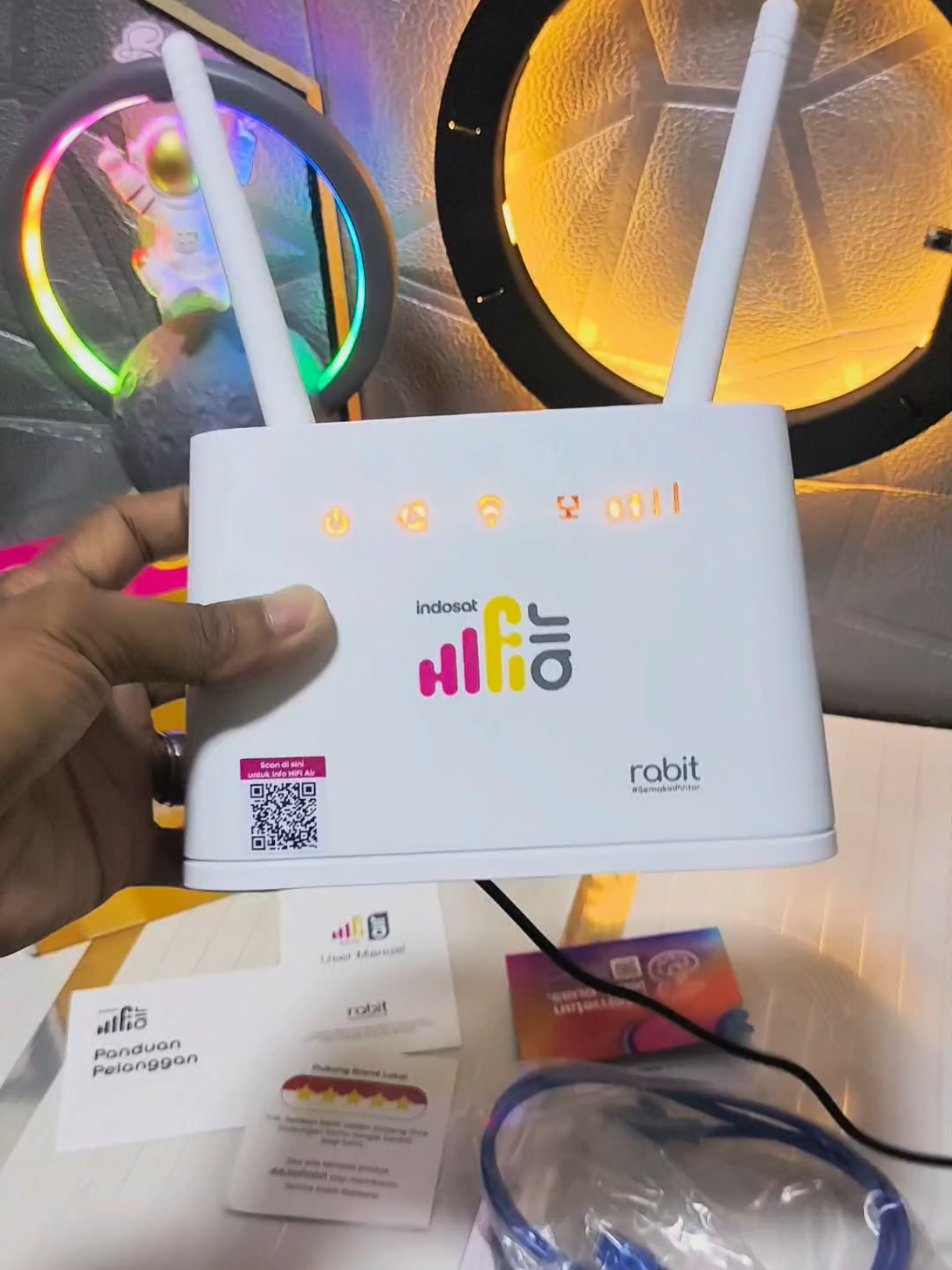 Cara Hemat Internetan Tanpa Harus Pasang Wifi  #wifirouter #rabit #modemwifi #hifiairindosat #semakinpintar 