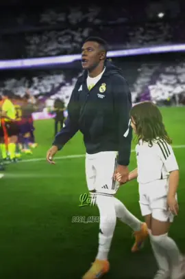 Sama lingère bi || 😍❤️‍🩹#kylianmbappé #goat🐐 #soccertiktok 🔥⭐️#realmadrid #🇫🇷❤️ 