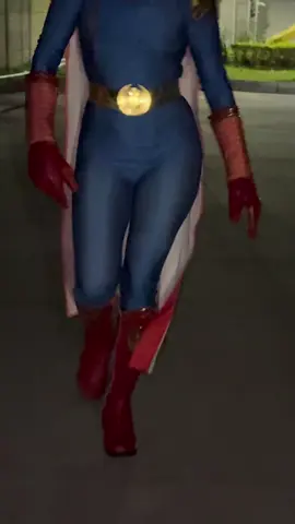 Voy en camino a “salvarte” #homelander #cosplay #theboys #halloween 