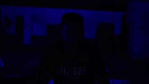 ﮼لاهانت،علي،لاخاطري،نسيبها 🥹♥️♥️.  #تصميم_فيديوهات🎶🎤🎬 #ايموفي_القديم #الشعب_الصيني_ماله_حل😂😂 #المصمم_علي🤍🐊 #الاصابعه #الاصابعه_ارض_الرجال🤍🔥 #مصممين #ليبيا🇱🇾 #viral 