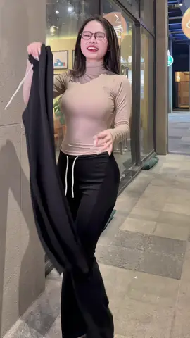 Quần ống loe cạp cao 