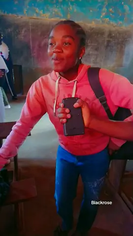 This video appeared on @carla 's top 10 videos of her song #disfruto  I decided to post it again Thank you guys for all your support, the love is massive #blackrose #nigeriantiktok #fyp 