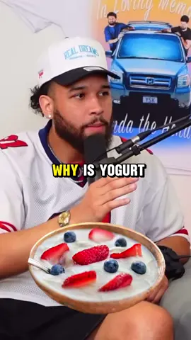 Is a smoothie a drink or a food#yskpodcast #youshouldknowpodcast #funny_video #smoothie 