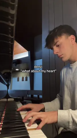 what about my heart #piancover #chainsawman #reze #inthepool #denji 