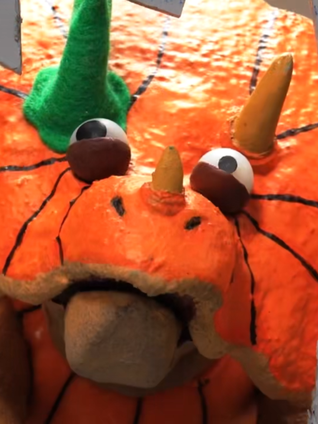 👻 𝐒𝐩𝐨𝐨𝐤𝐲 𝐒𝐞𝐚𝐬𝐨𝐧! 👻 Printer, darling, I’m not gonna hurt ya… Dinosaur Office | Halloween Special . . . #dinosauroffice #collegehumor #halloween #scary #theshining #dinosaurs #nintendo #3ds #childhood #stopmotion #animation #stoopidbuddy #comedy