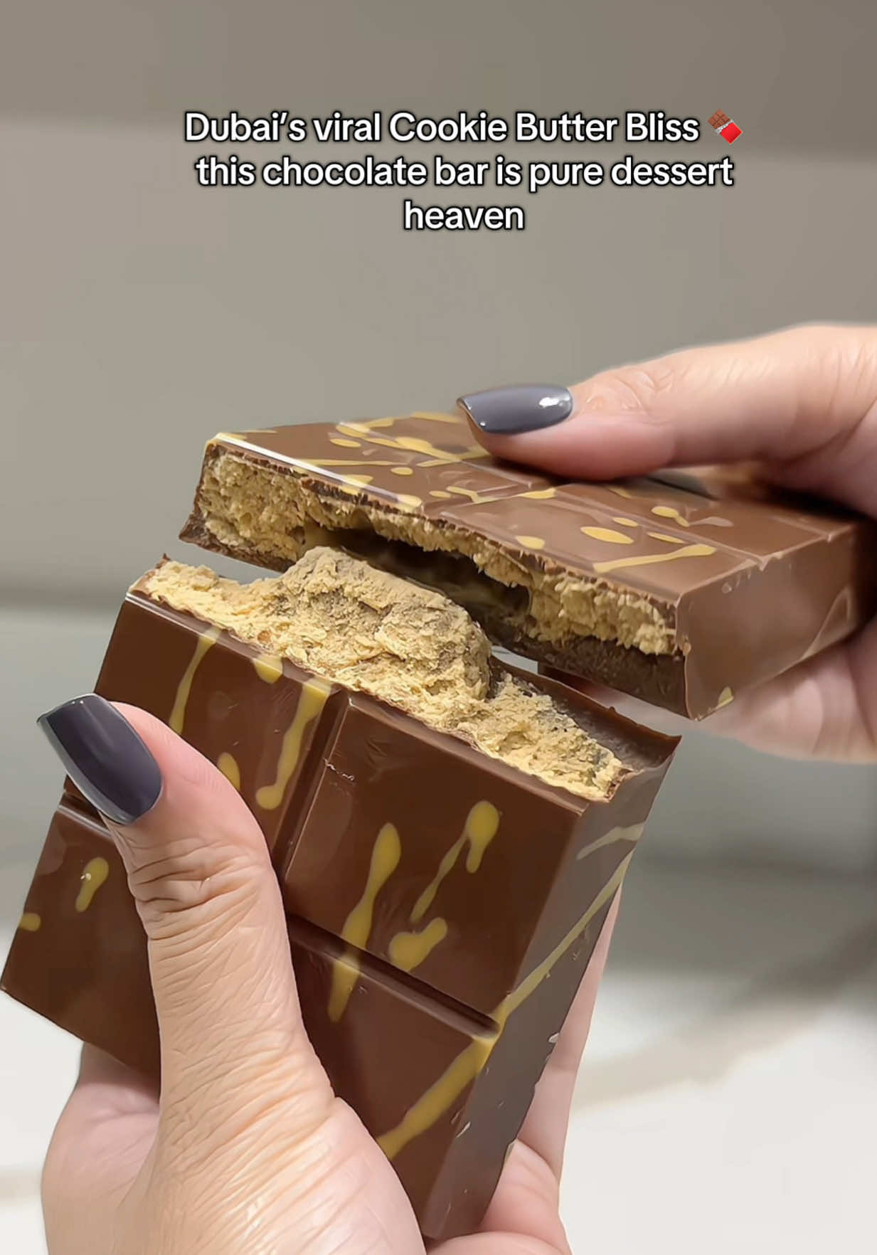 You’ve got to try this viral Dubai chocolate bar! 🍫✨ Sweet caramel + cookie butter = perfection 😋 #chocolatelovers 