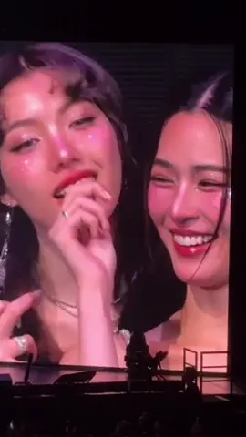 Ánh mắt của kẻ chiến thắng 🤫 #ormkornnaphat #linglingkwong #lingorm #fyp 