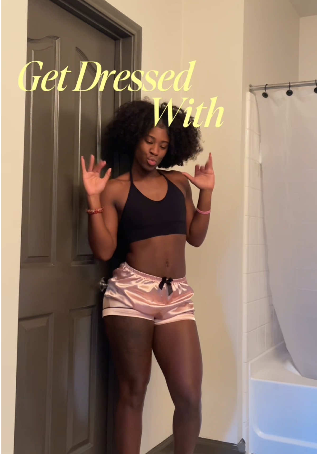 Get dressed with me  #grwm #gymoutfit #tiktokpartner 