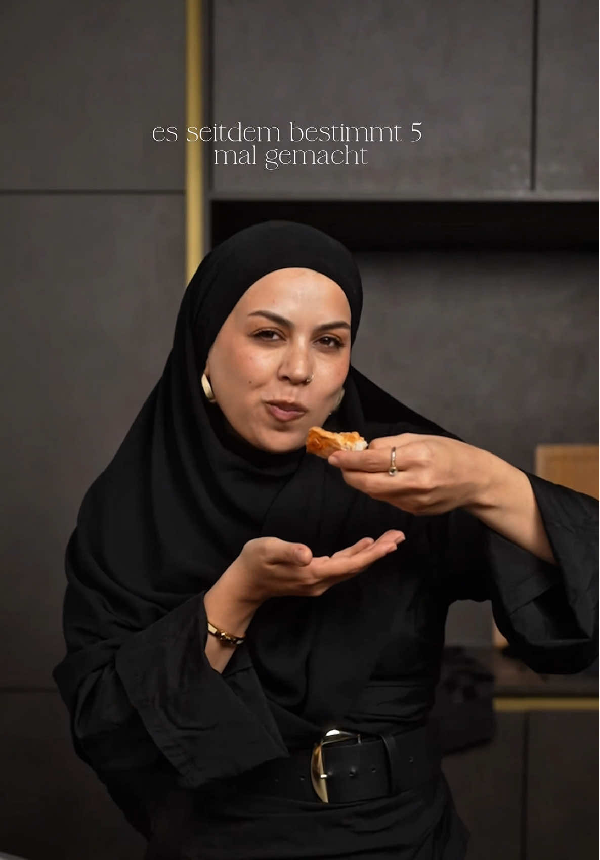 Ich hab das Rezept bei @Chef jj gesehen und hatte direkt nen Wasserfall im Mund. Zögert garnicht so lang und vertraut mir das schmeckt geisteskrankkkkkk #lahsa #breakfast #Recipe #frühstücksrezept