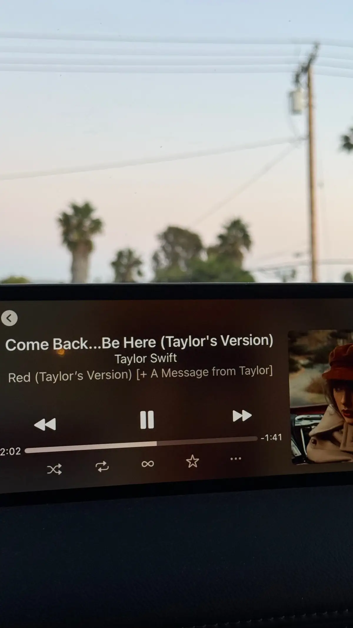 October camera roll lately - Taylor Swift obviously, beach, Pilates and matcha of course ✨ #photodump #cameraroll #lifelately #octobermood #fallaesthetic 