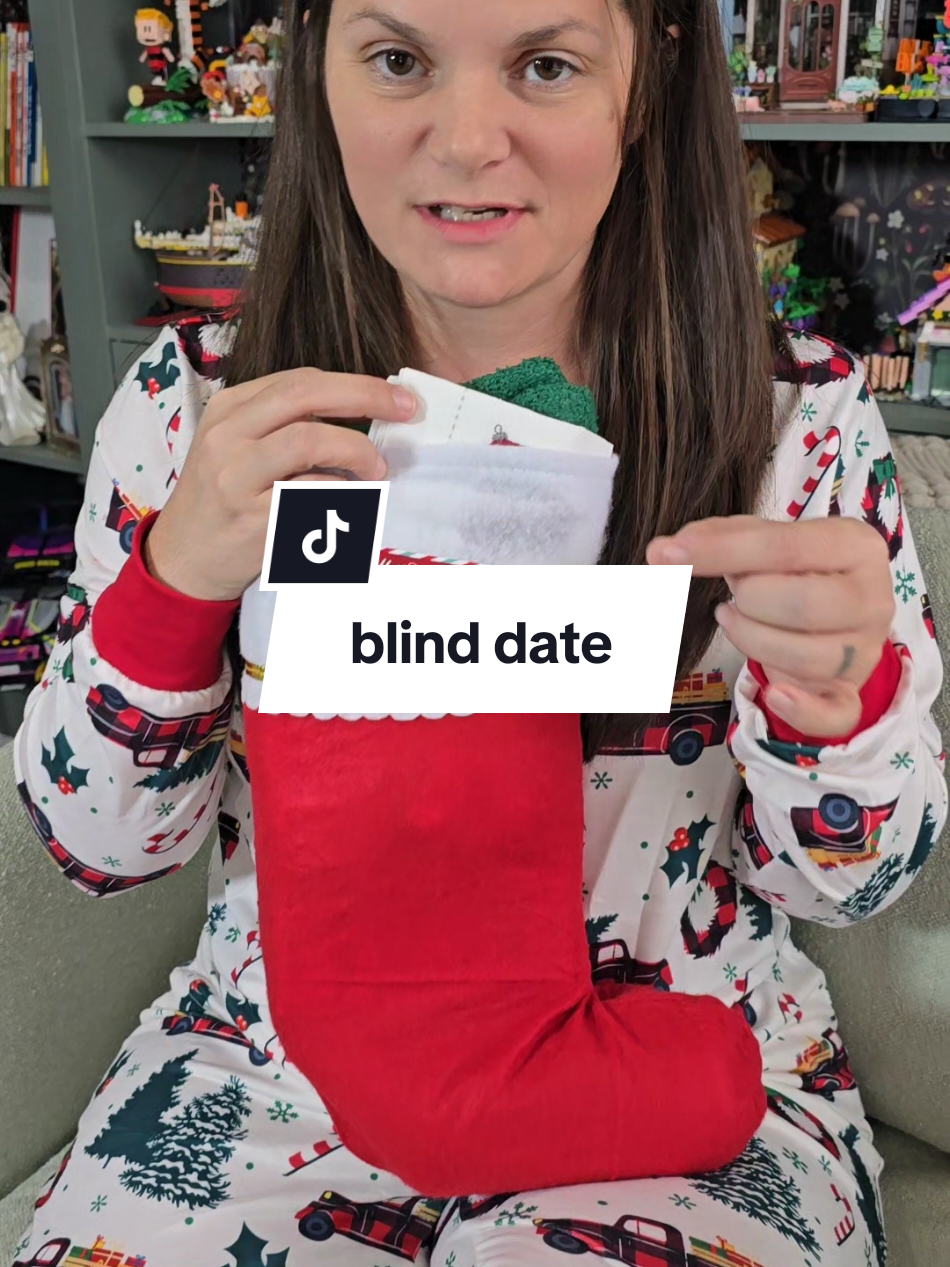 Go on a blind date with a book — Christmas edition! 🎄 Each mystery read comes wrapped with festive stickers and cozy details, and you can even choose to have it in a stocking! The books aren’t Christmas-themed, so you get the perfect surprise read in your favorite genre. Perfect gift for readers or to treat yourself this holiday season! #BlindDateWithABook #BookTok 