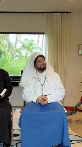 🎃 HAPPY HALLOWEEN MOOORRRR DISFRÁCENSE DEL FERXXO Y ME TAGGEANNNN JAJAJAJJAJAJ  🎃 🤣🤣🤣🤣🤣🤣🤣🤣🤣🤣🤣🤣 @SEBAXXSS @Juliadonascimiento 