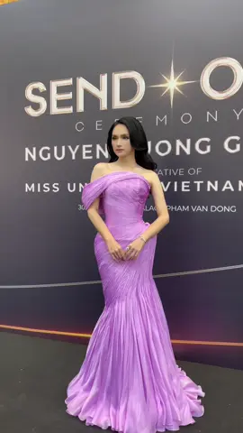Hương Giang xuất hiện rạng rỡ tại SEND-OFF REPRESENTATIVE OF MISS UNIVERSE VIETNAM 2025 #missuniversevn #huonggiang 