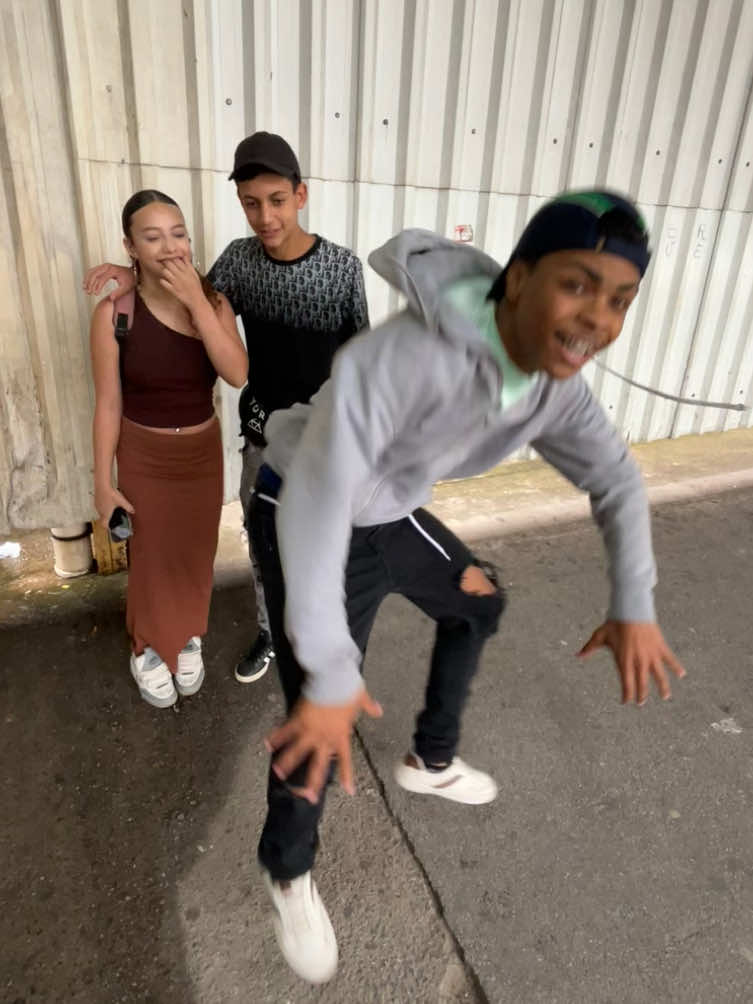 Por essa eles não esperava 