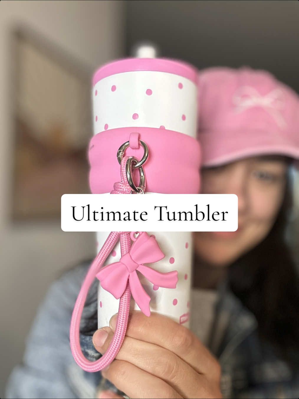 Super awesome tumbler with convenient straw cap.#tumbler #giftsforher #christmasgiftsforher #momgifts #momlife 