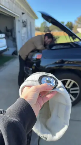 He didn’t realize it could do all of that #beanie #bluetoothbeanie #bluetoothheadset #fallfashion #tiktokshopcreatorpicks 