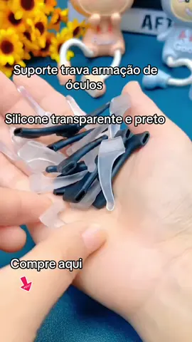 Seus oculos nunca mais vão ficar caindo do ouvido com esse suporte de silicone para óculos que inventaram sensacional #oculus #suporte #tiktokshop 