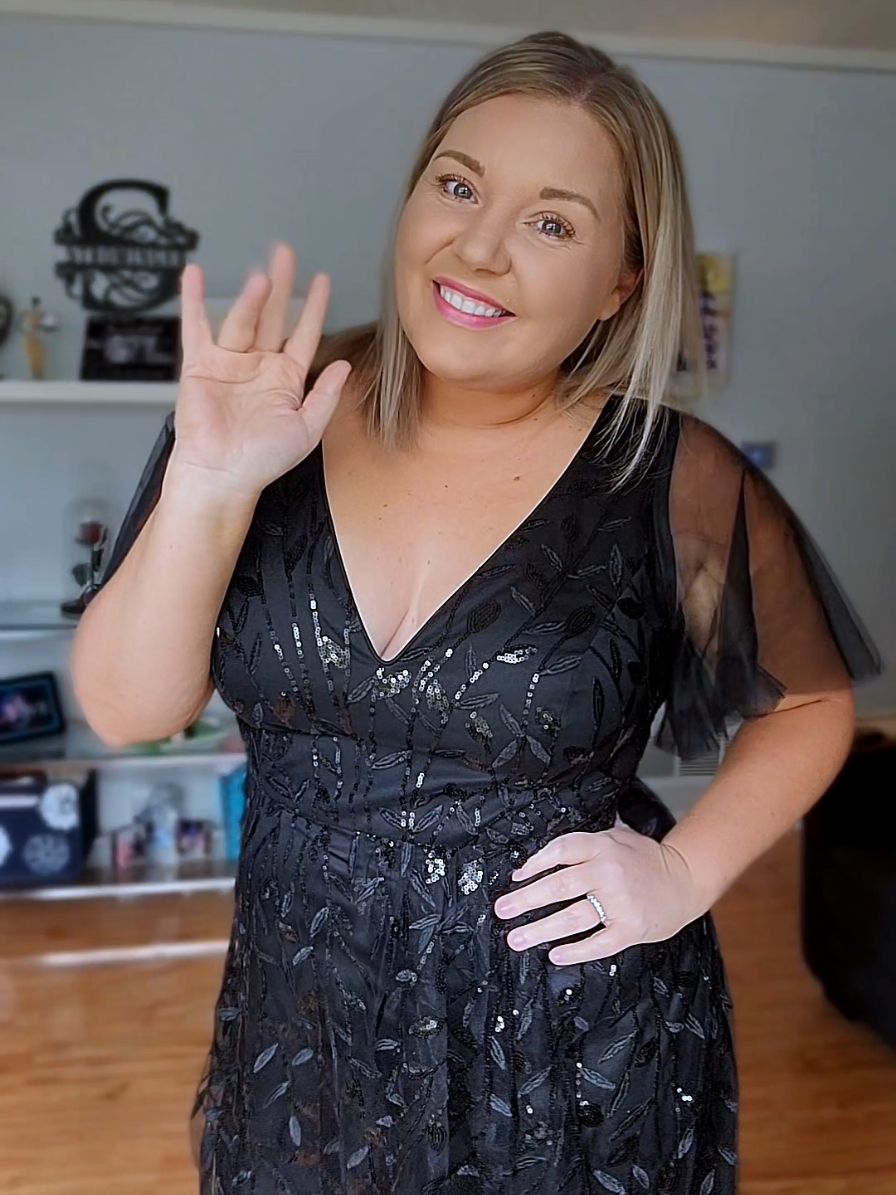 @Ever Pretty Store #BlackPartyDress #EverPrettyDresses #CurvyTok #PlusSize #blackTie 