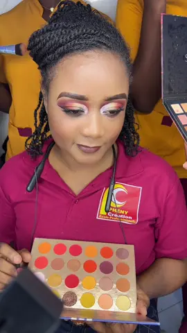 PHENY CRÉATION ÉCOLE PROFESSIONNELLE À PORT-DE-PAIX#haitiantiktok #maquillage 