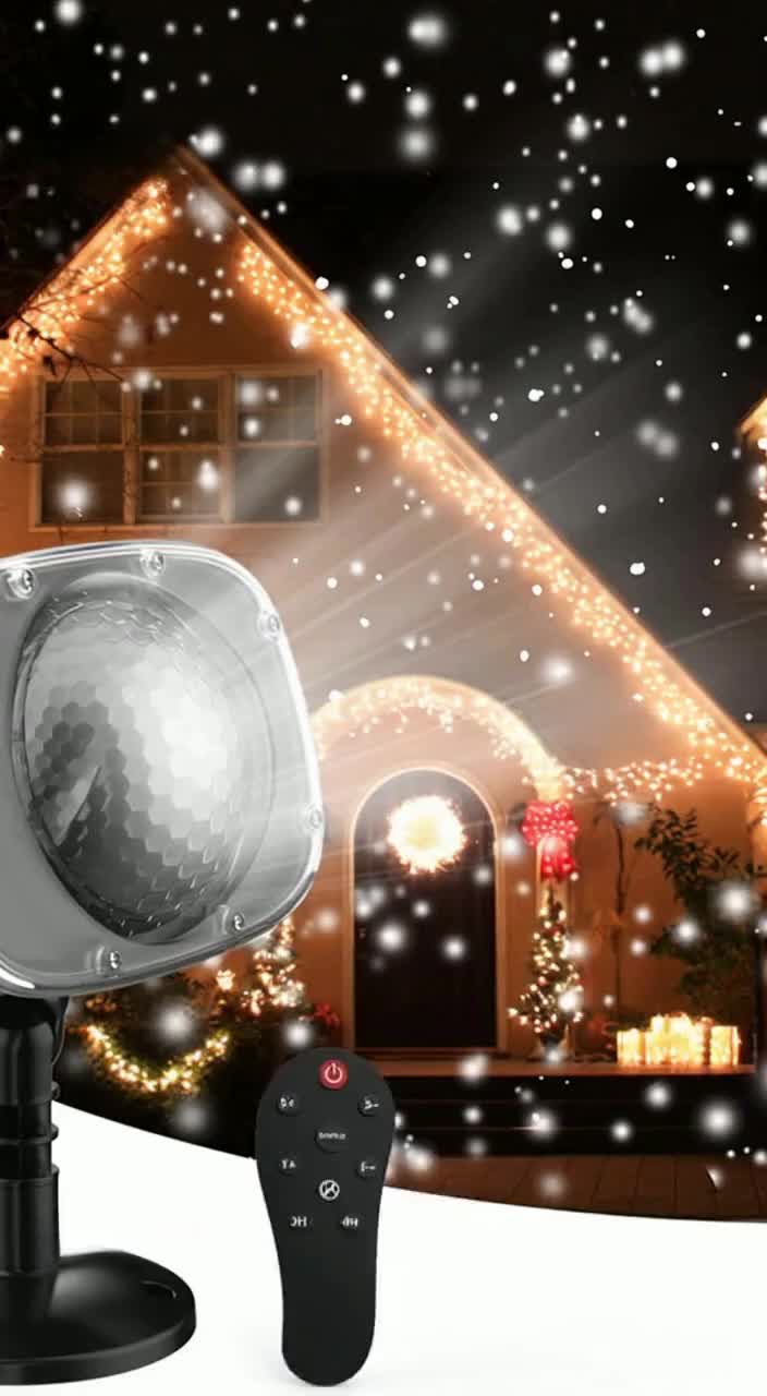 Christmas Snowflake Projector Lights #ralphlaurenchristmasdecor #christmasdecorationlight #christmaswreathe #christmasdecorations2025 #christmas2025ideas #holographicchristmasdecor #outdoorsecuritylights #smartchristmastree #solarlanternlight #holographicchristmastree