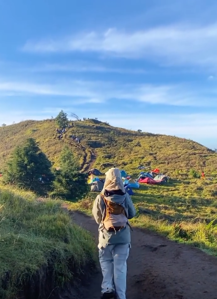 yuk ke prau lagi.. #gunungprauviadieng #gunungprau2565mdpl #gunungprau #pendakigunung #foryoupage 